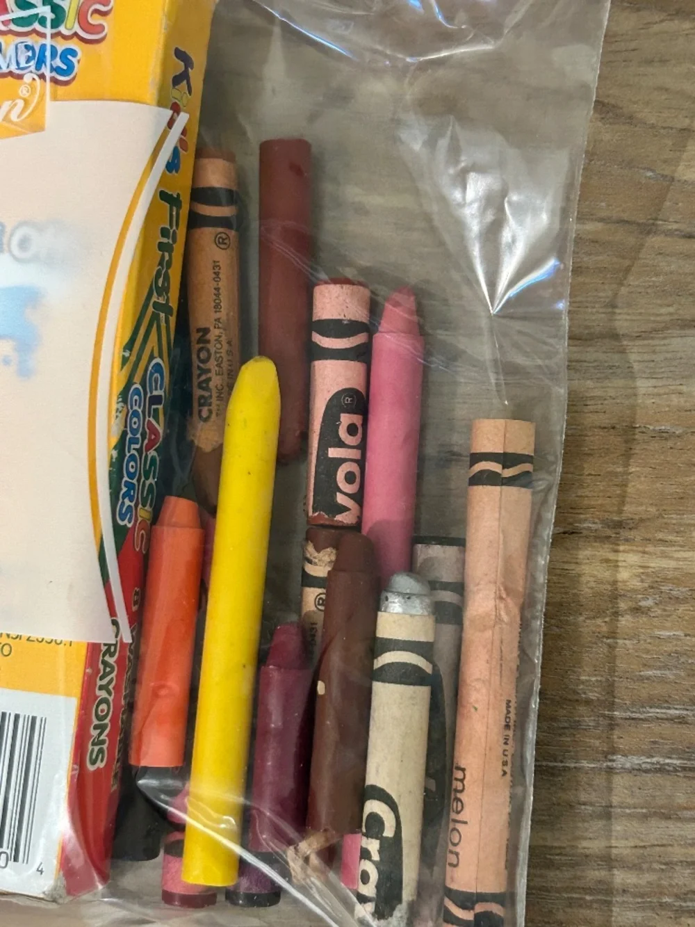 Crayola Kid's First Washes Off! Washable Crayons, w/ loose older singles LOT